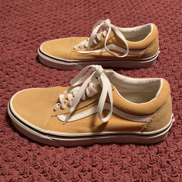 Men’s NWOT Van’s Old Skool Sneakers - Picture 4 of 6